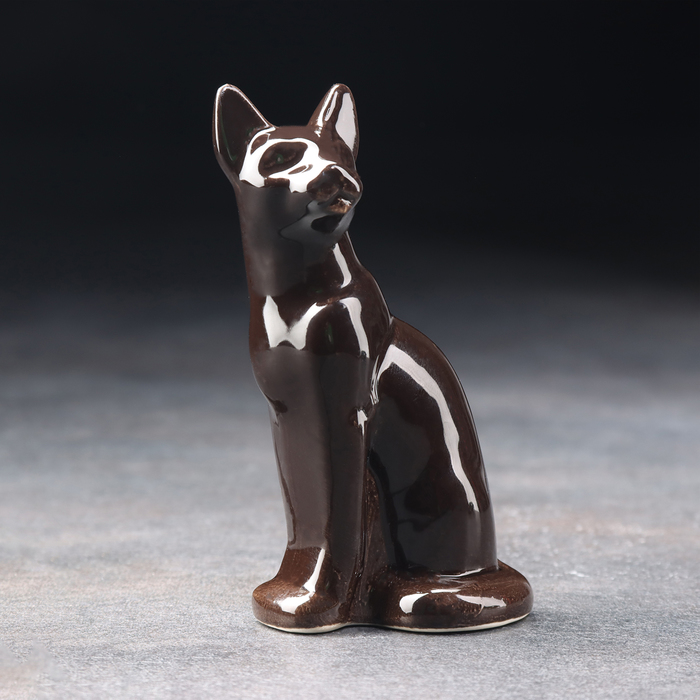Статуэтка фарфоровая «Кошка Тайка», чёрная, 10см статуэтка фарфоровая кошка с балалайкой 11 см