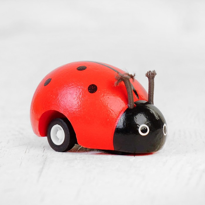 Игрушка инерционная "Божья коровка"