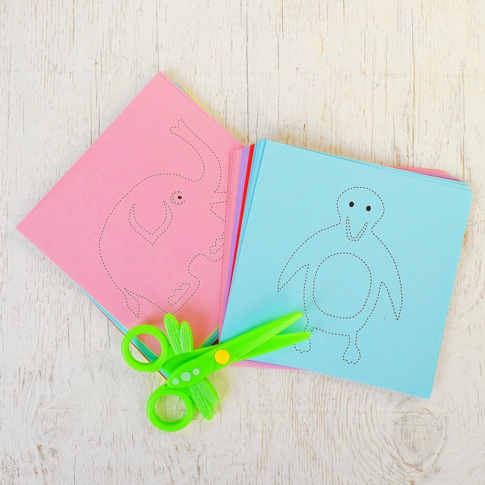 Обучающий набор "Вырежи картинку №1" + ножницы, 96 листов МИКС