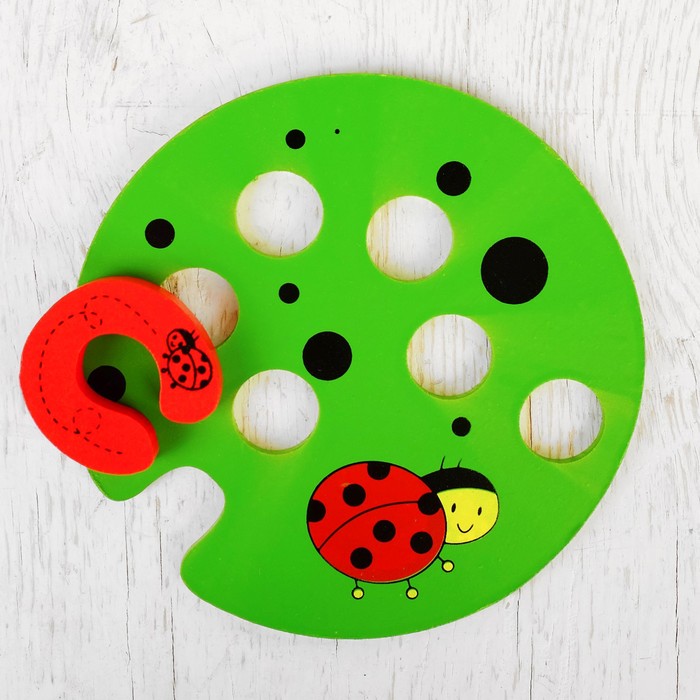 Развивающая игра "Тренируем пальчики", МИКС