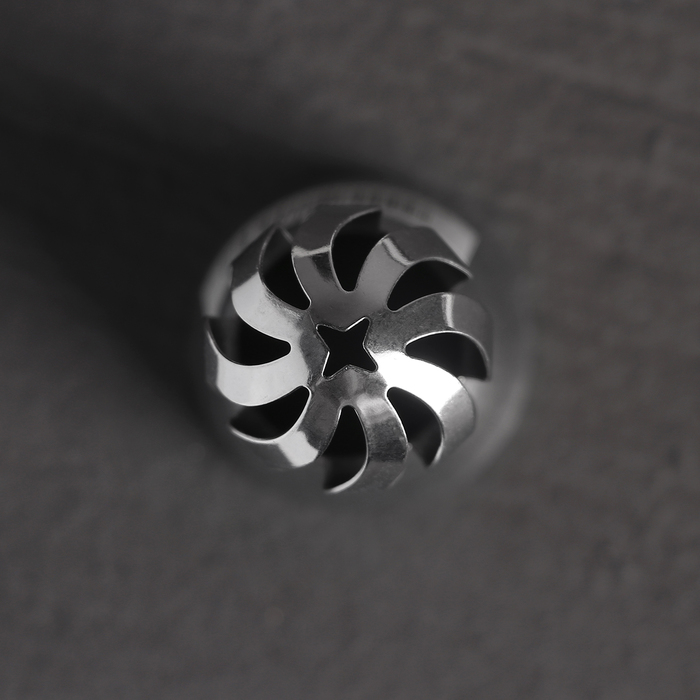 Насадка кондитерская "Сфера.Прорези изогнутые со звездой", d=3 см