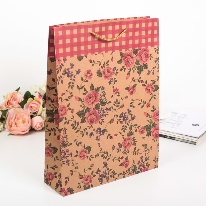 Пакет крафт "Дикая роза", 31,5 х 9,5 х 41,5 см