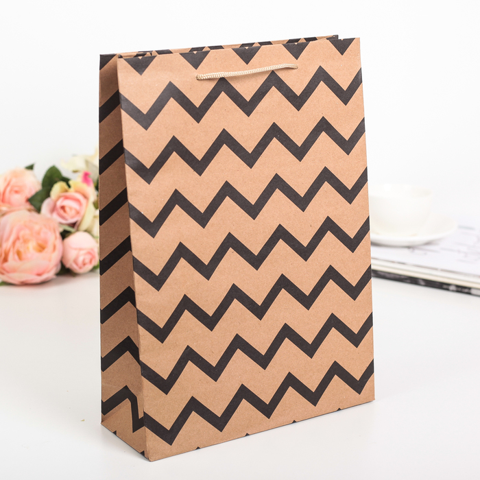 Пакет крафт "Зигзаги", 23 х 8,5 х 32 см