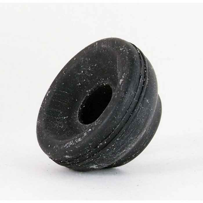 Втулка заднего амортизатора akitaka 0303-054