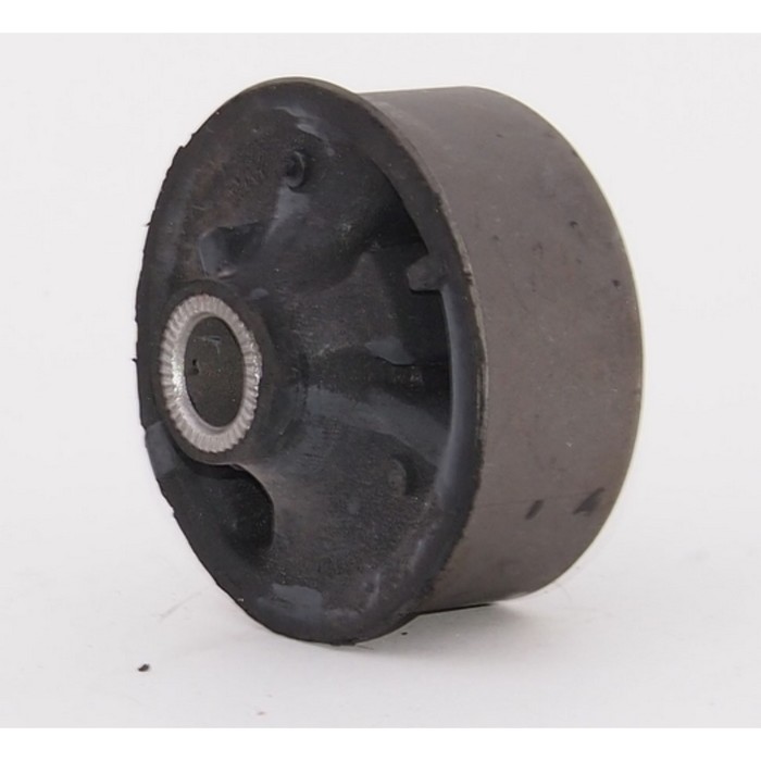 Сайленблок переднего рычага задний akitaka 0101-024