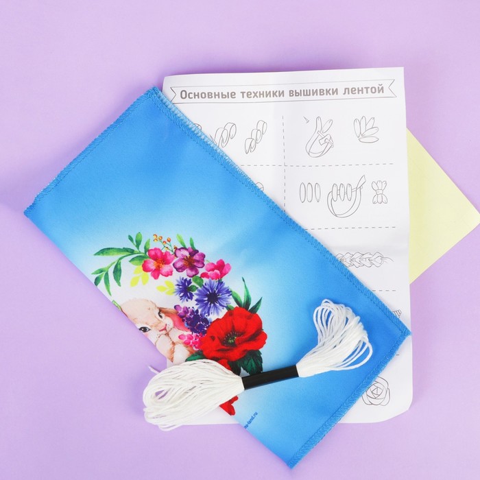 Вышивка лентами по шкатулке "Маки"