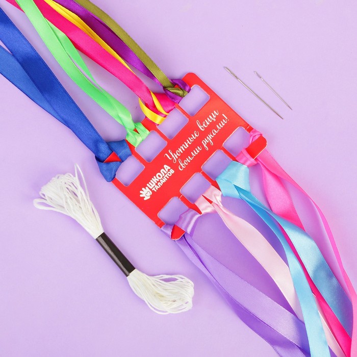 Вышивка лентами по шкатулке "Пионы"