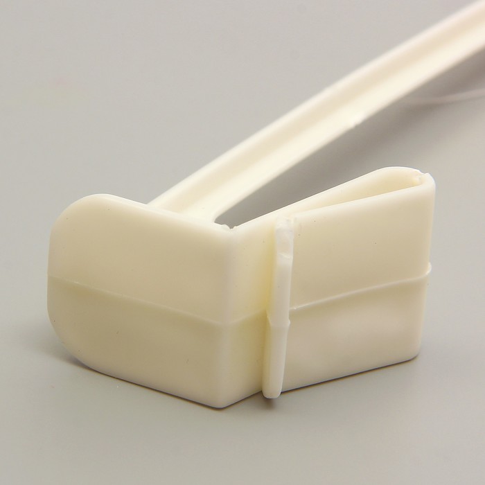 Флаг 30х45 см, Нижний Новгород, со штоком для машины, триколор, герб России, полиэстер