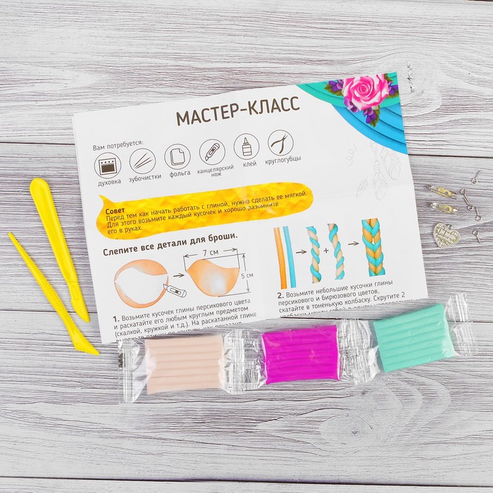 Брошь из полимерной глины своими руками "Птичка"