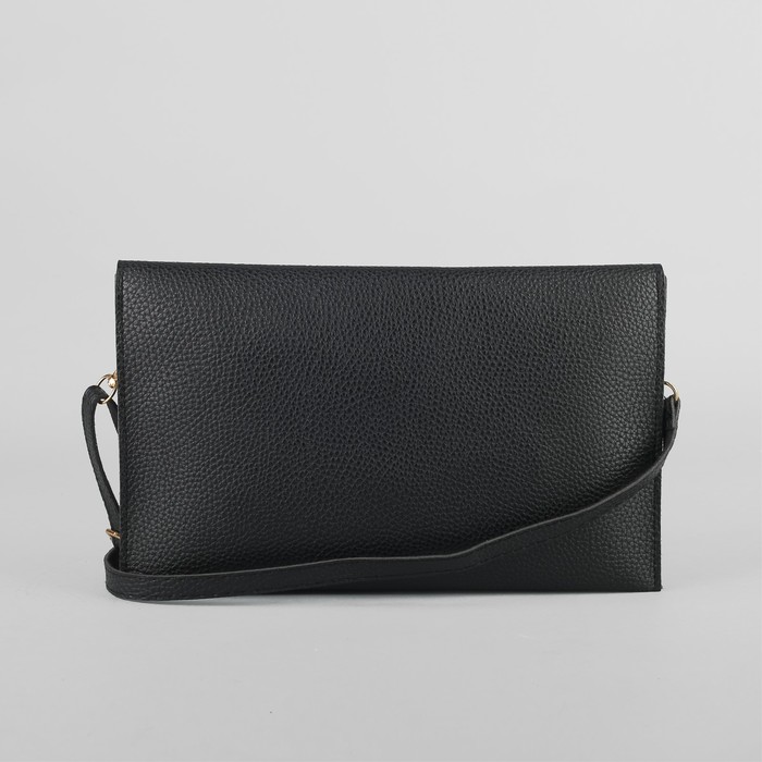 Сумка женская, 3 отдела на клапане, регулируемый ремень, цвет чёрный