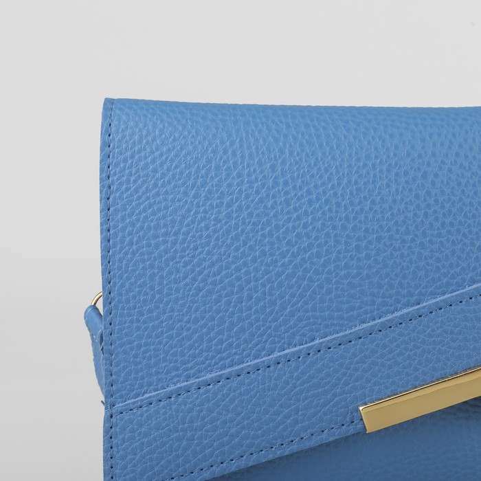 Сумка женская, 3 отдела на клапане, регулируемый ремень, маренго