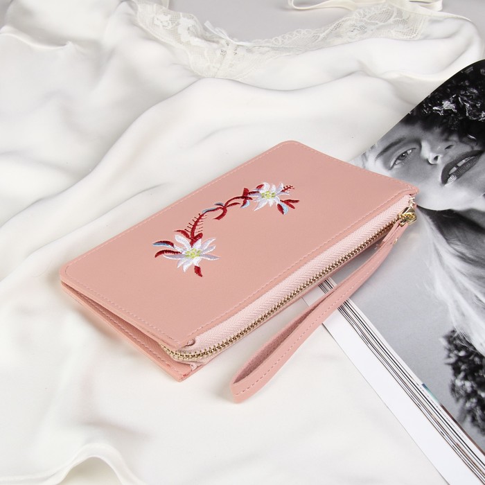 Кошелёк женский, 4 отдела для карт, для монет, с ручкой, цвет пудровый