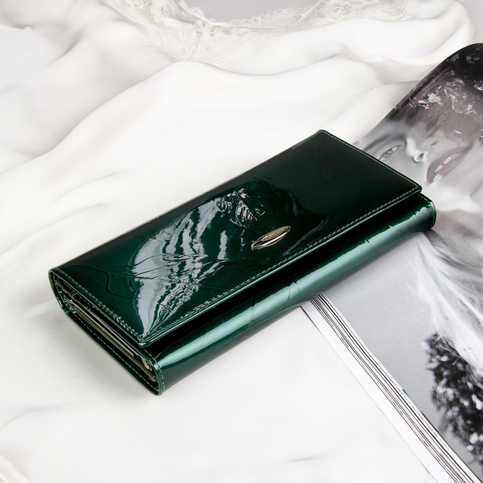 Кошелёк женский, 4 отдела, для карт, для монет, цвет зелёный