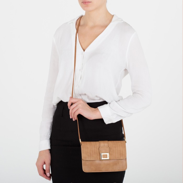 Сумка женская, 2 отдела на клапане, длинный ремень, цвет рыжий