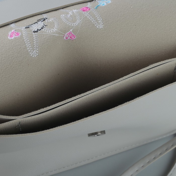 Сумка детская "Зайки", 2 отдела на клапане, длинный ремешок, цвет серый