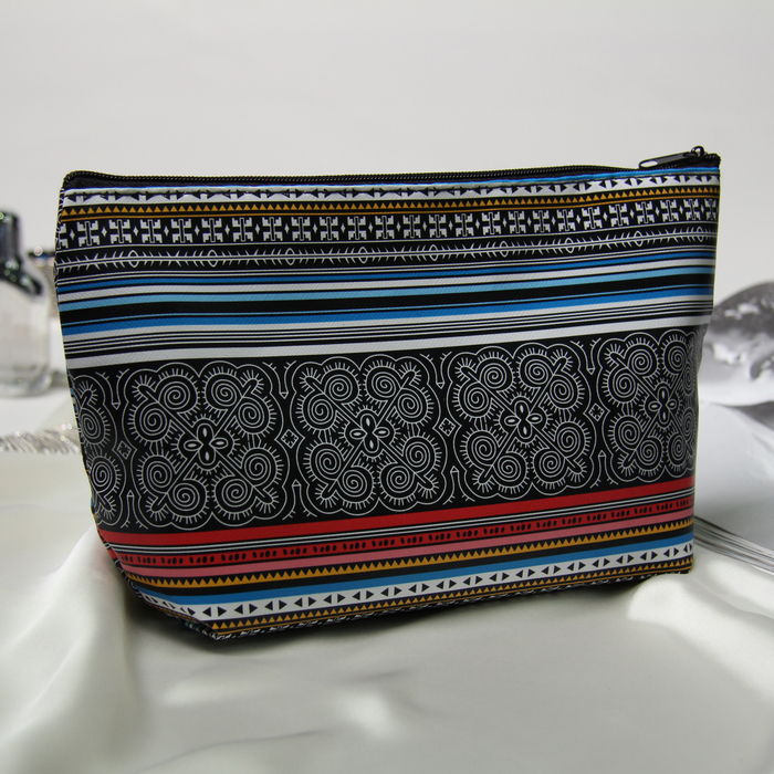 Косметичка простая «Восток», отдел на молнии, цвет чёрный
