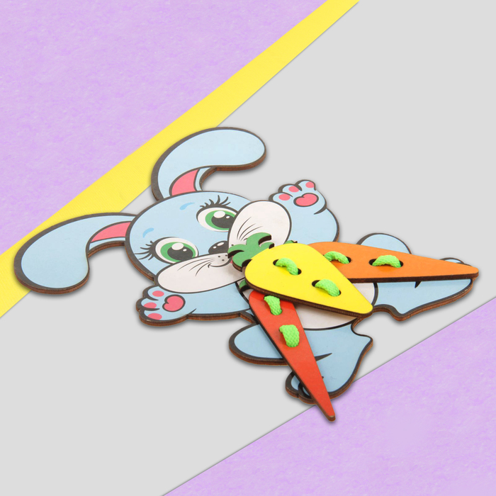 Шнуровка "Зайка и 3 морковки", 1 шнурочек