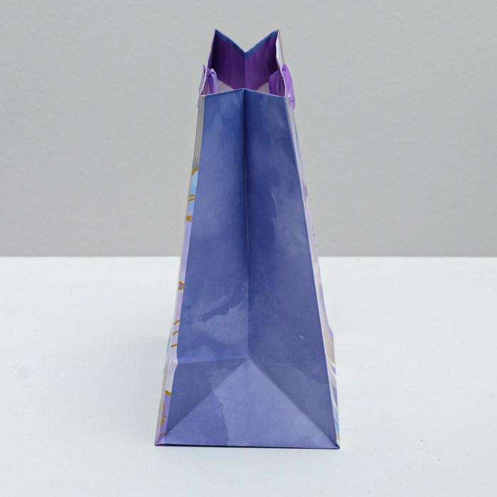 Пакет ламинированный квадратный «Подарок для кого-то особенного», 22 × 22 × 11 см