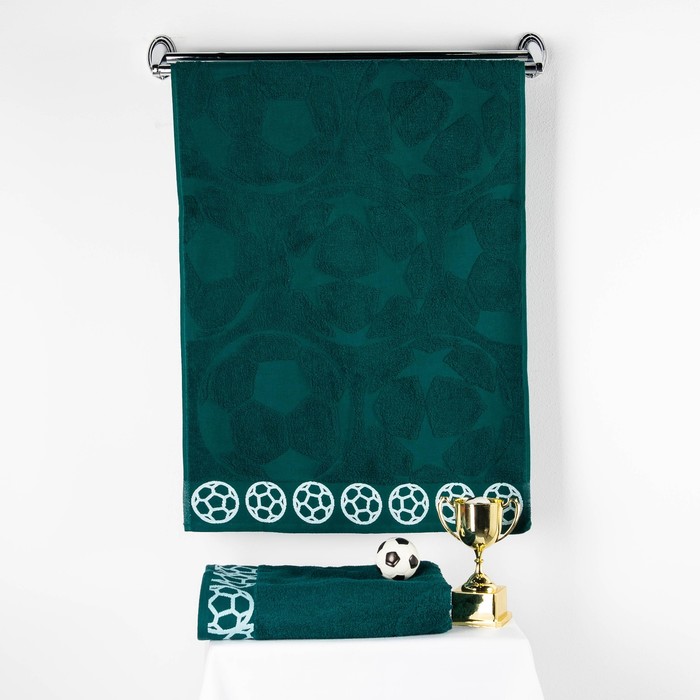 Полотенце махровое "Мячи" 70х130 см, цвет зелёный, 450 гр/м