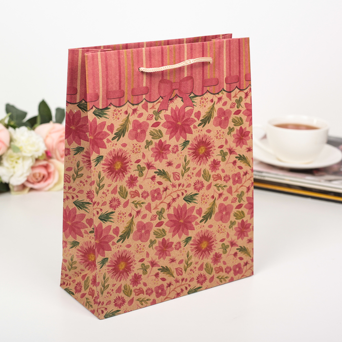 Пакет крафт "Розовые цветы", 23 х 8,5 х 32 см