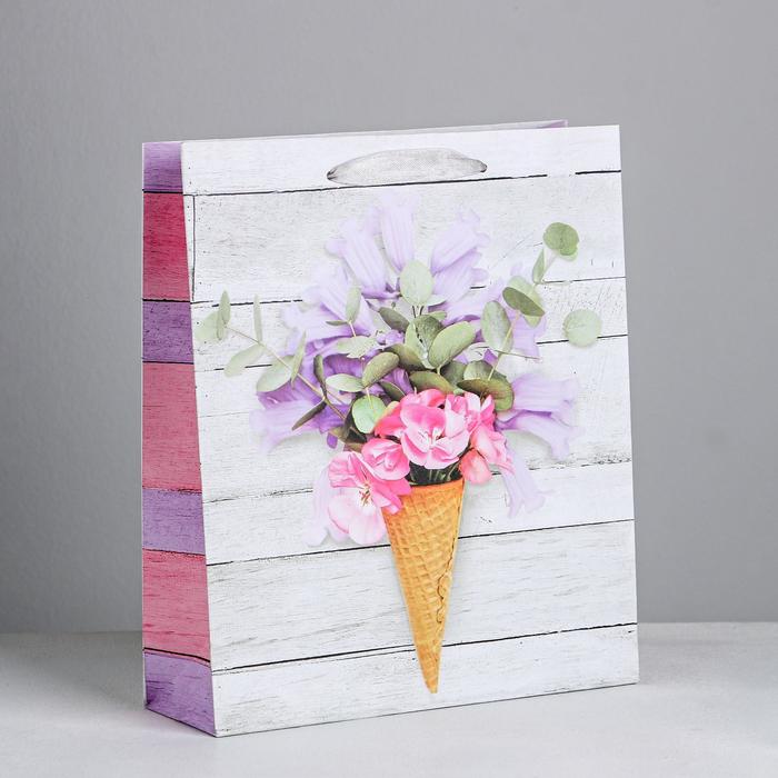 Пакет ламинированный вертикальный «Радостного настроения», ML 23 × 27 × 8 см