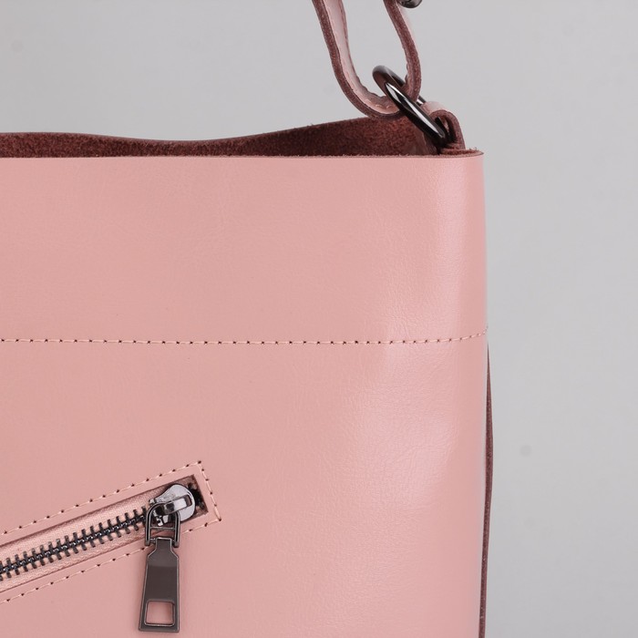 Сумка женская, отдел с перегородкой на молнии, 2 наружных кармана, цвет пудровый