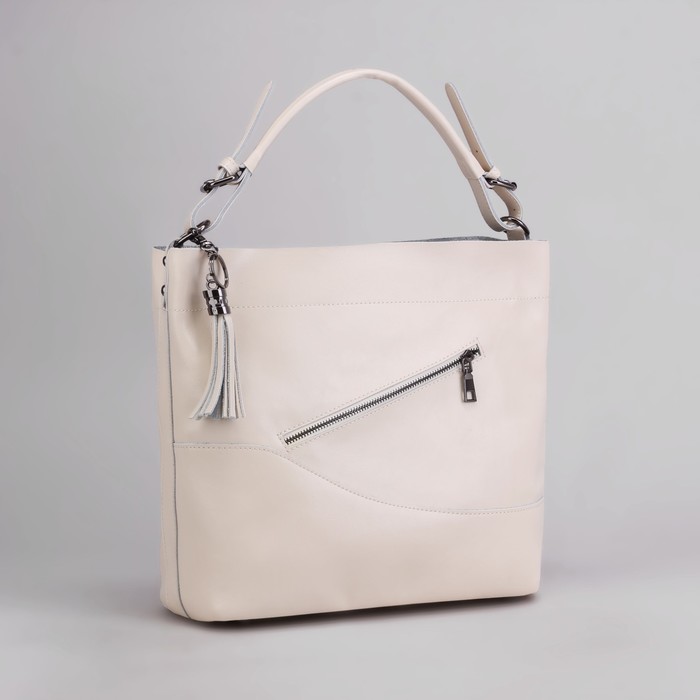 Сумка женская, отдел с перегородкой на молнии, 2 наружных кармана, цвет молочный