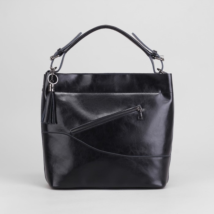 Сумка женская, отдел с перегородкой на молнии, 2 наружных кармана, цвет чёрный