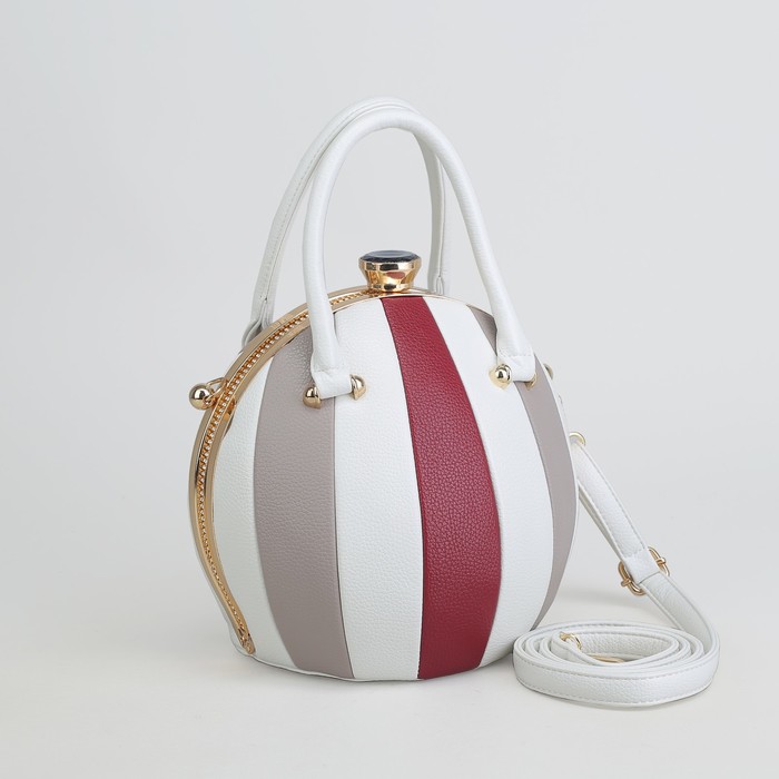 Сумка женская, отдел на фермуаре, длинный ремень, цвет белый