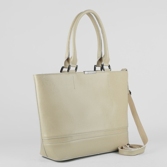 Сумка женская, отдел с перегородкой, наружный карман, длинный ремень, цвет молочный