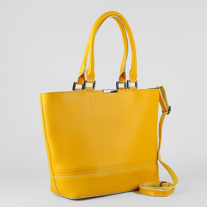Сумка женская, отдел с перегородкой, наружный карман, длинный ремень, цвет жёлтый