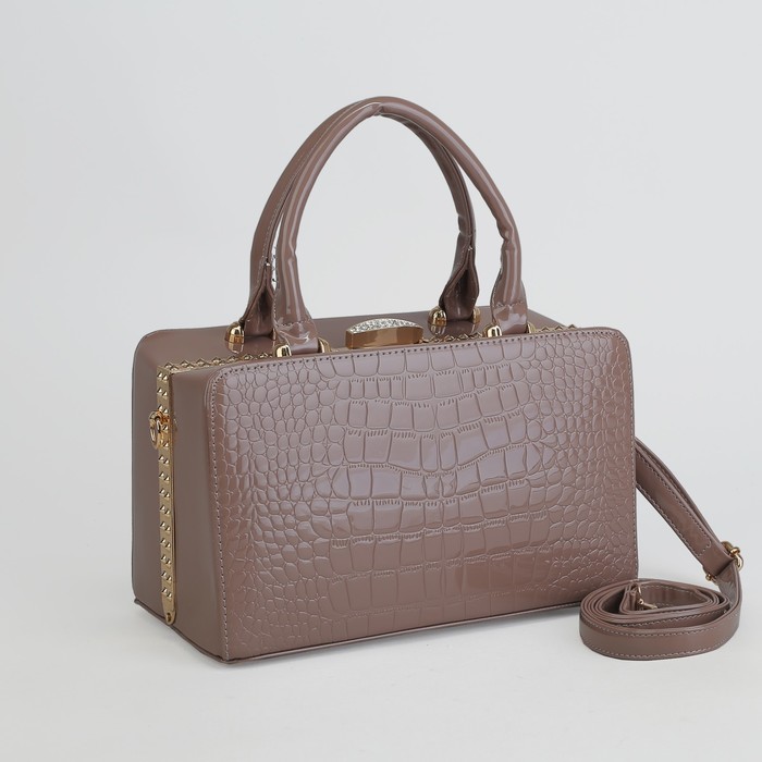 Сумка женская, отдел с перегородкой на фермуаре, наружный карман, длинный ремень, цвет хаки