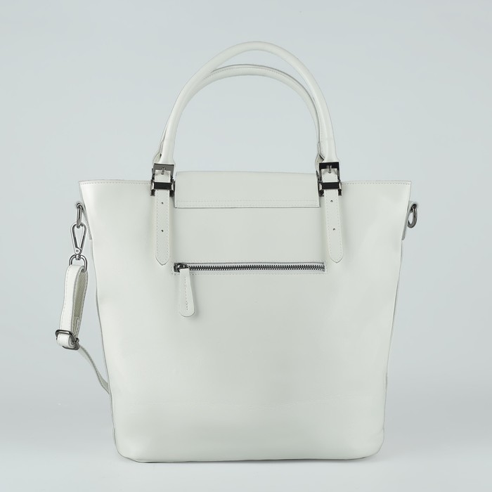 Сумка женская, отдел с перегородкой, 3 наружных кармана, цвет белый