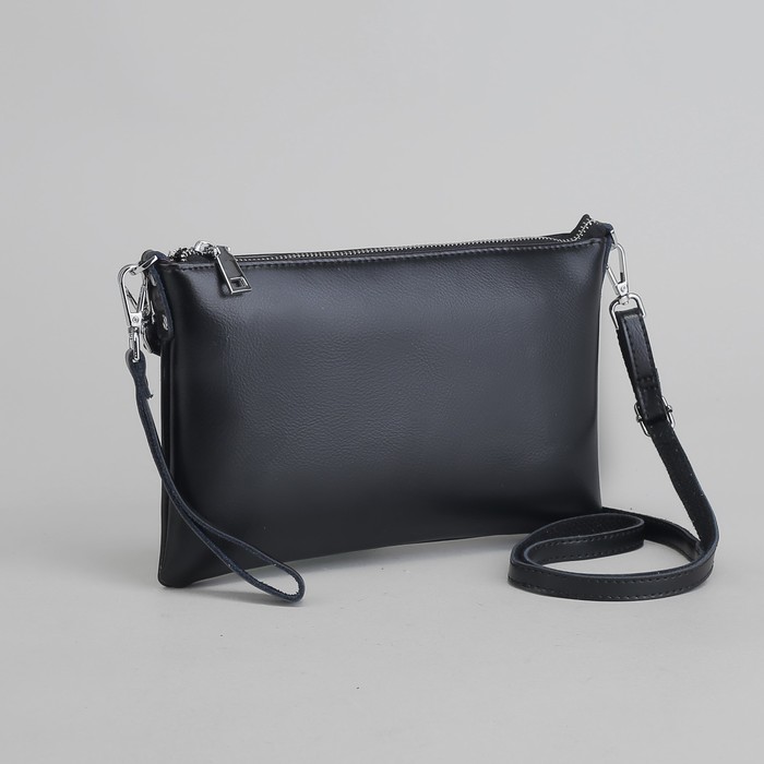 Клатч женский на молнии, отделение с перегородкой, наружный карман, ручка, длинный ремень, цвет чёрный