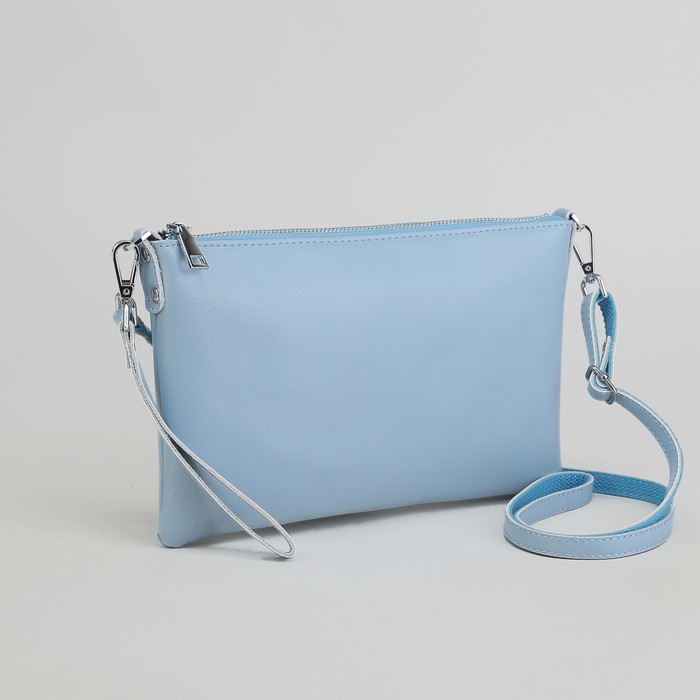 Клатч женский на молнии, отделение с перегородкой, наружный карман, ручка, длинный ремень, цвет голубой