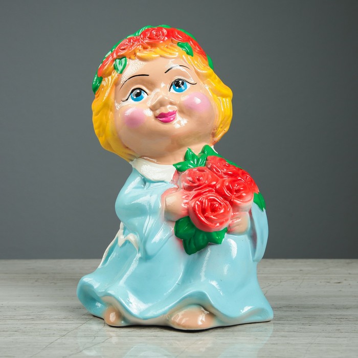 Копилка "Деовчка с розами" 23 см микс