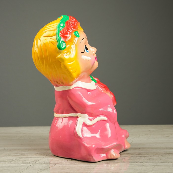 Копилка "Деовчка с розами" 23 см микс