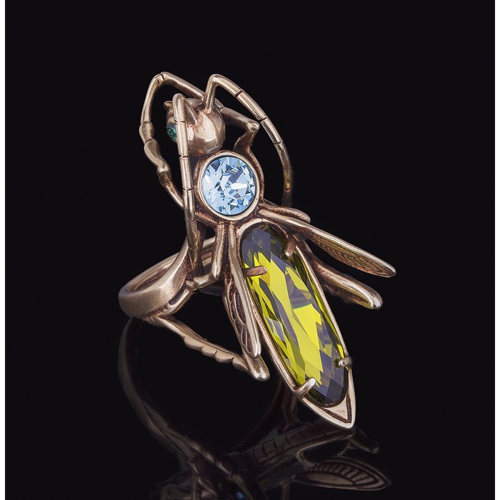 Кольцо "Кузнечик", размер 17, цвет зелёный в бронзе