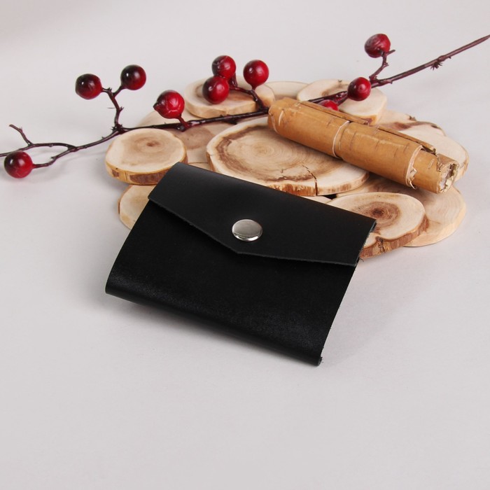 Портмоне мужское на кнопке, отдел для кредиток, цвет чёрный