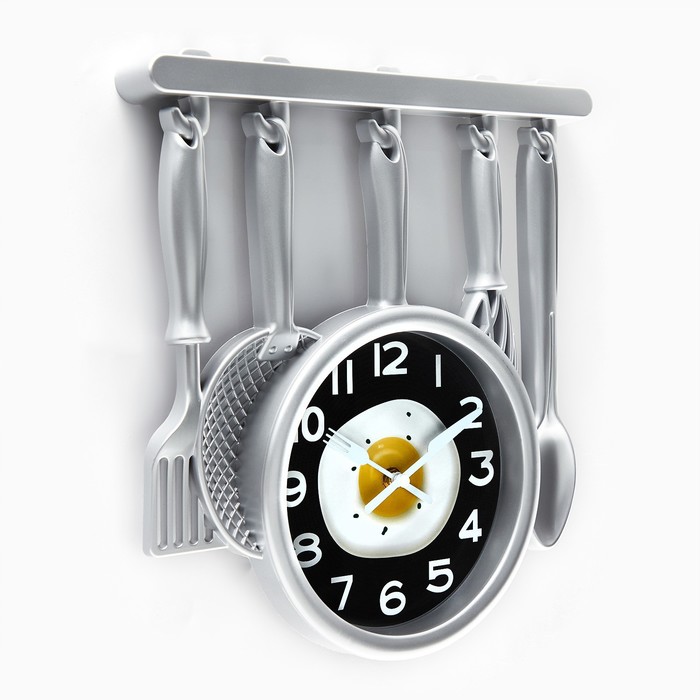 Часы настенные, серия: Кухня, "Кухонная утварь" на циферблате яичница, серебро, 32х34 см