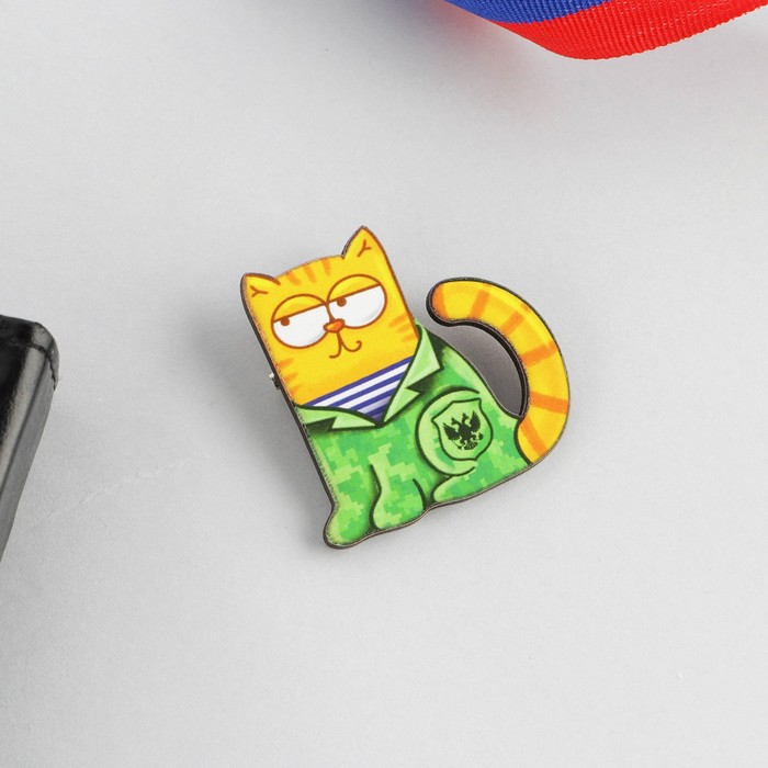 Деревянный значок "Моему ЛЕНЬтенанту",