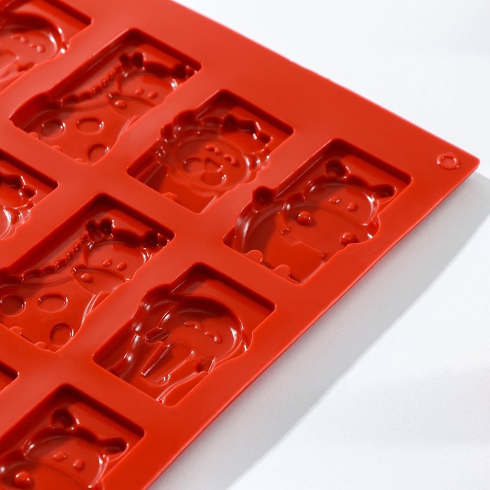 Форма для льда и шоколада "Животные", 16 ячеек, цвет шоколадный