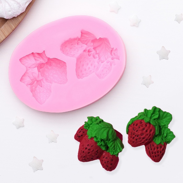 Молд 9,1х6,9х1,6 см "Ягодки", цвет розовый