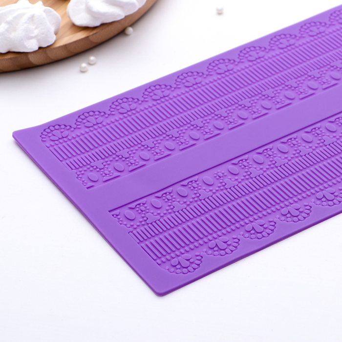 Коврик для айсинга "Сказка", 2 полосы, цвет розовый