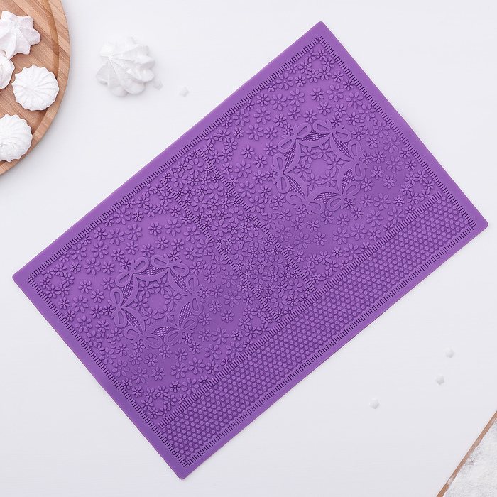 Коврик для айсинга "Поле ромашек", цвет фиолетовый