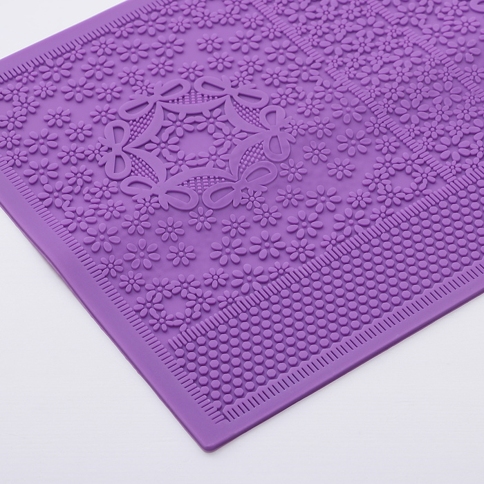 Коврик для айсинга "Поле ромашек", цвет фиолетовый