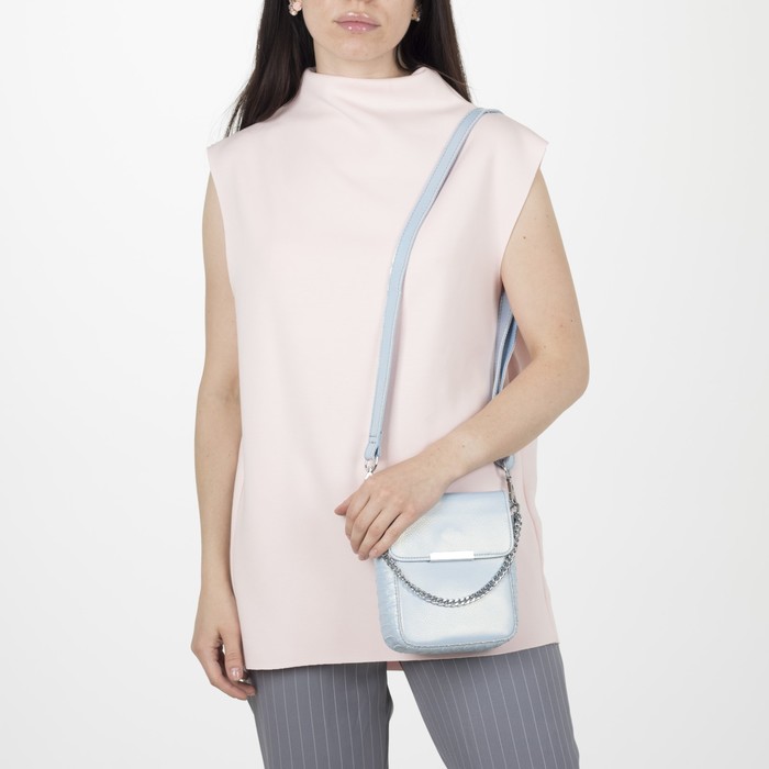 Сумка женская, отдел с перегородкой, наружный карман, 2 цепи, длинный ремень, цвет голубой перламутр