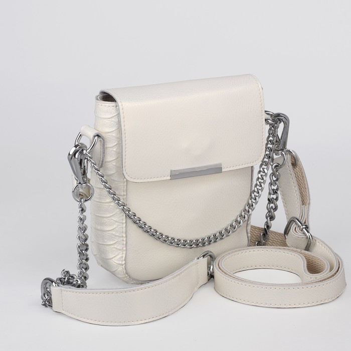 Сумка женская, отдел с перегородкой, наружный карман, 2 цепи, длинный ремень, цвет белый перламутр