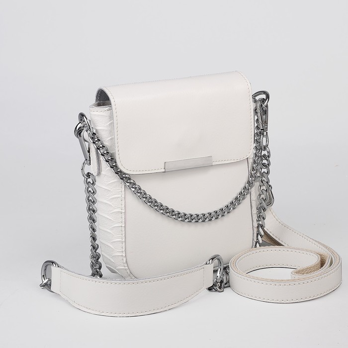 Сумка женская, отдел с перегородкой, наружный карман, 2 цепи, длинный ремень, цвет белый