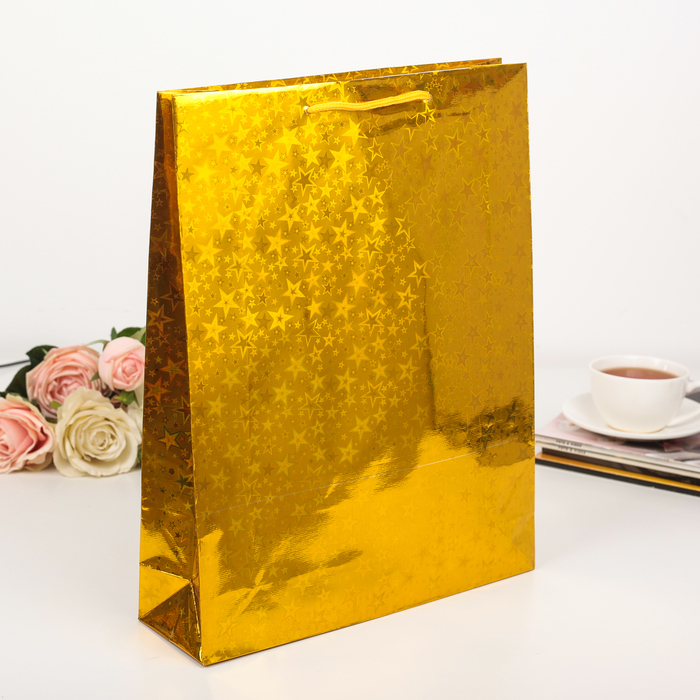 Пакет голография, золотой, рисунок МИКС, 29 х 38 х 9 см